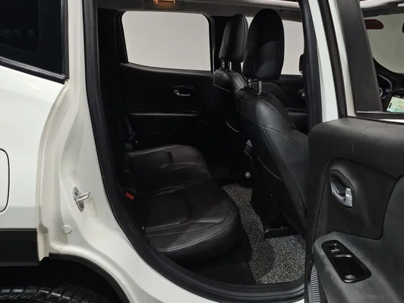 2021 Jeep Renegade с пробегом 25 817 км