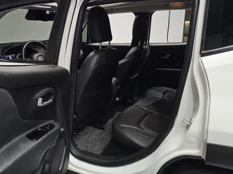 2021 Jeep Renegade с пробегом 25 817 км