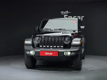 2023 Jeep Wrangler с пробегом 40 053 км