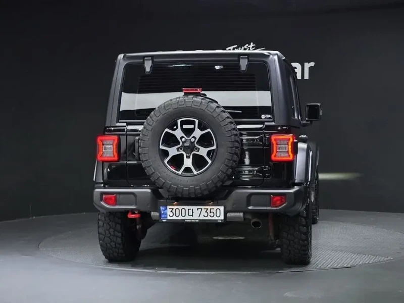 2023 Jeep Wrangler с пробегом 40 053 км
