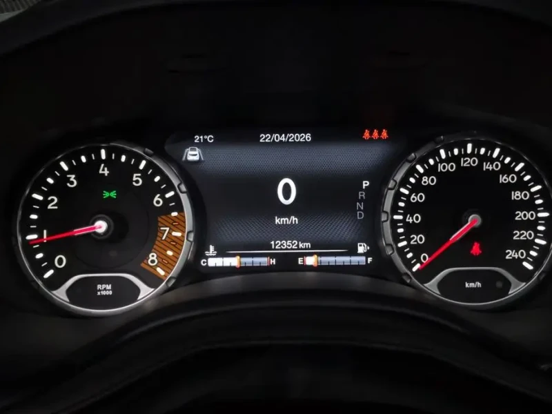 2023 Jeep Renegade с пробегом 12 352 км