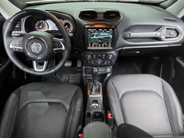 2023 Jeep Renegade с пробегом 12 352 км