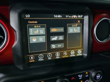 2023 Jeep Wrangler с пробегом 40 053 км