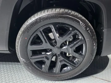 2023 Jeep Renegade с пробегом 12 352 км
