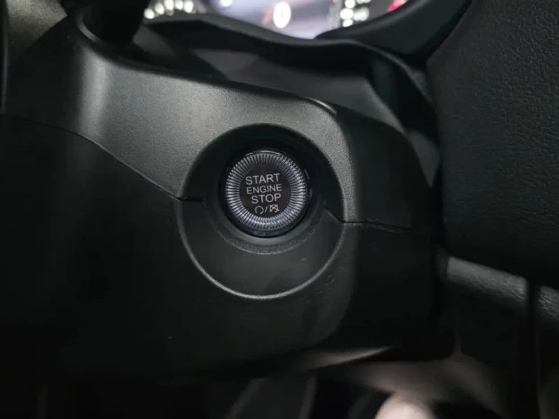 2023 Jeep Renegade с пробегом 12 352 км