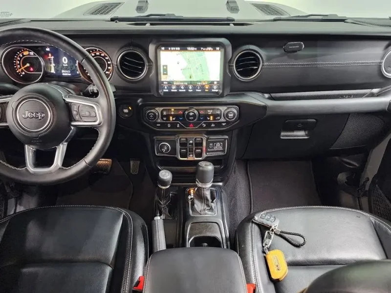 2022 Jeep Wrangler с пробегом 19 655 км