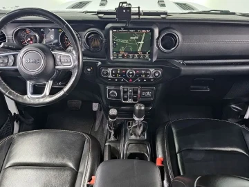 2023 Jeep Wrangler с пробегом 78 097 км