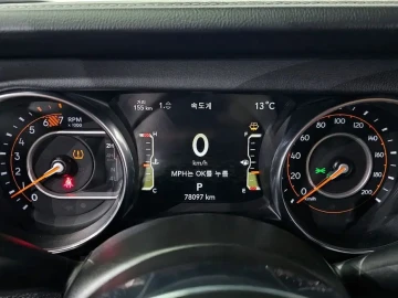 2023 Jeep Wrangler с пробегом 78 097 км