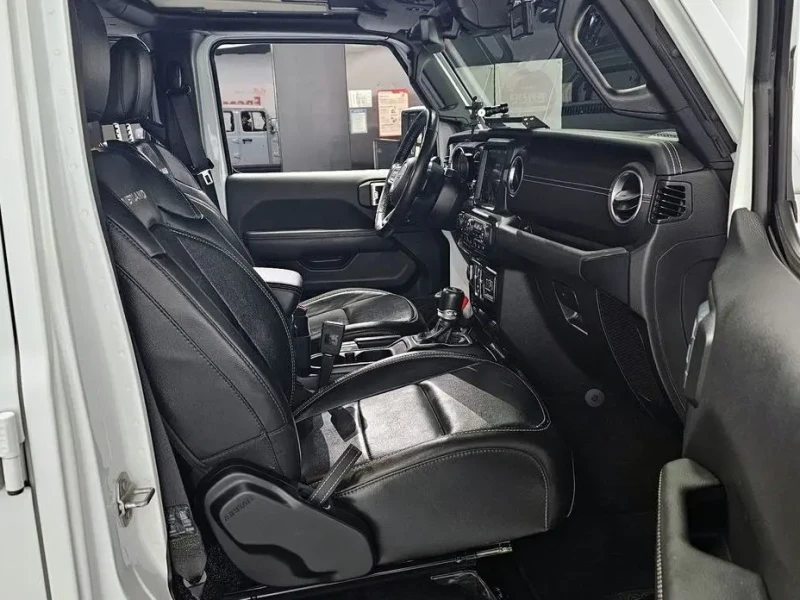 2023 Jeep Wrangler с пробегом 78 097 км