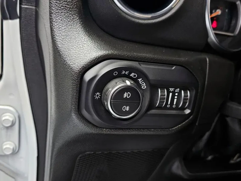 2023 Jeep Wrangler с пробегом 78 097 км