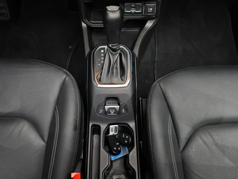 2023 Jeep Renegade с пробегом 27 506 км