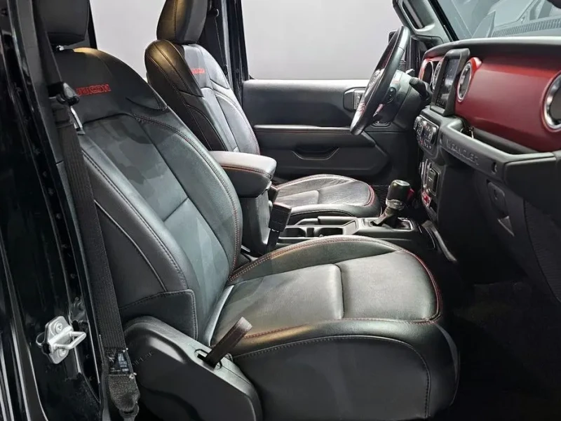 2023 Jeep Wrangler с пробегом 52 493 км