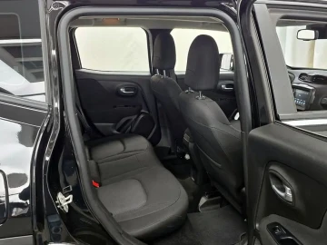 2019 Jeep Renegade с пробегом 104 902 км