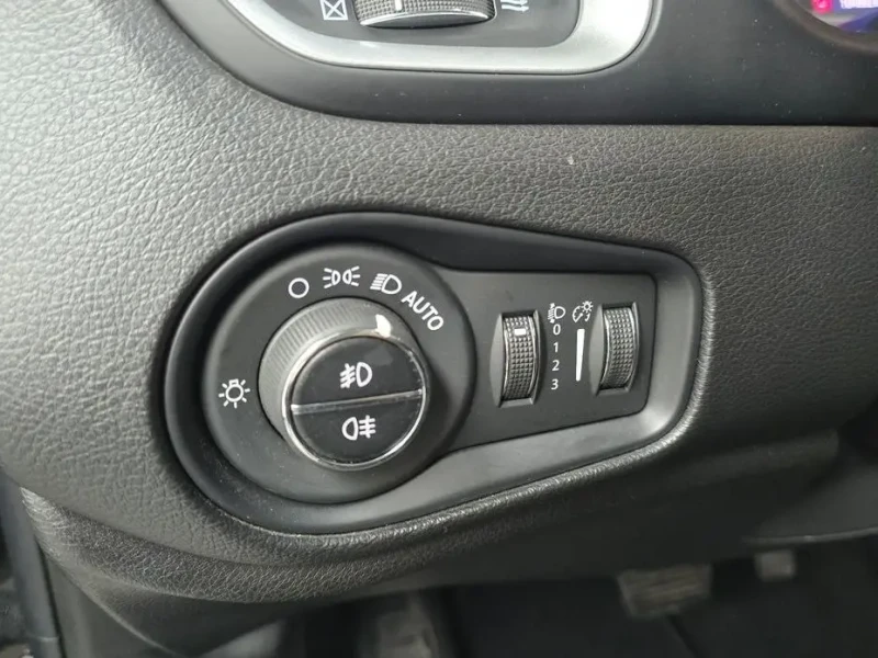 2019 Jeep Renegade с пробегом 104 902 км
