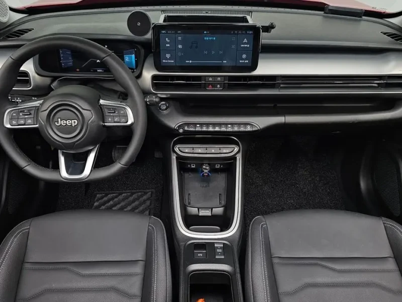 2024 Jeep Avenger с пробегом 3 423 км