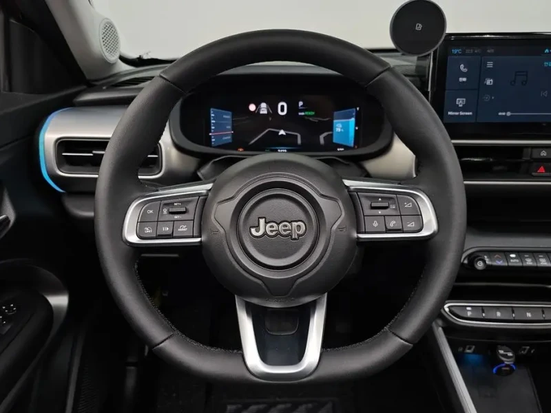 2024 Jeep Avenger с пробегом 3 423 км
