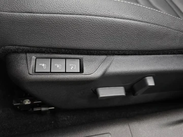 2024 Jeep Avenger с пробегом 3 423 км