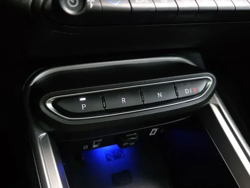 2024 Jeep Avenger с пробегом 9 498 км
