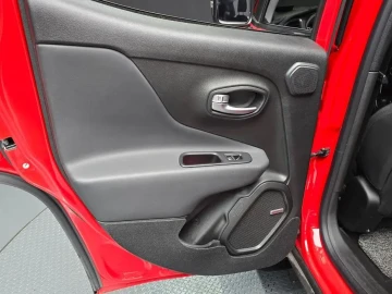 2021 Jeep Renegade с пробегом 50 994 км