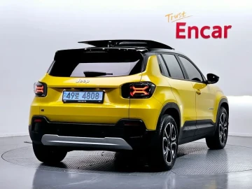 2024 Jeep Avenger с пробегом 4 533 км