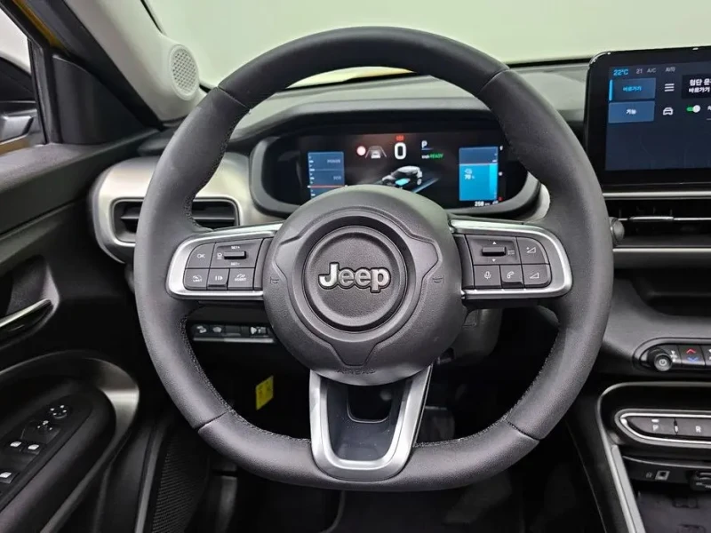 2024 Jeep Avenger с пробегом 4 533 км