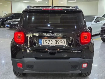 2023 Jeep Renegade с пробегом 7 104 км