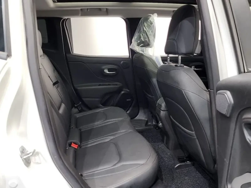 2021 Jeep Renegade с пробегом 13 873 км