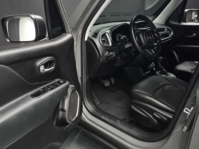 2021 Jeep Renegade с пробегом 60 668 км