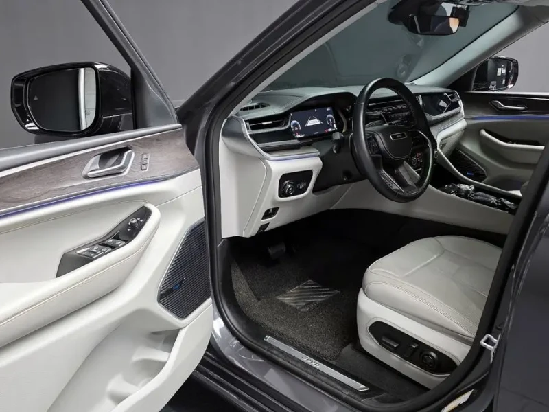 2022 Jeep Cherokee с пробегом 43 029 км