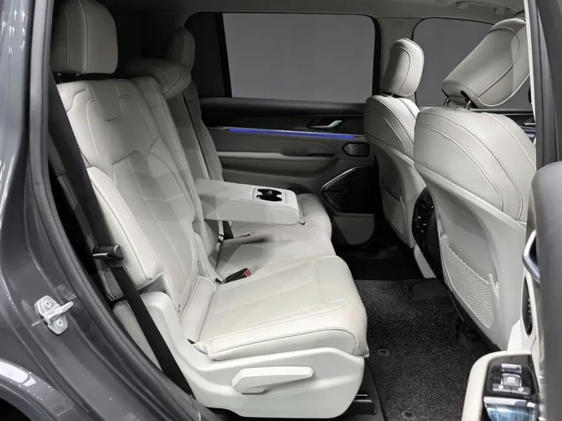 2022 Jeep Cherokee с пробегом 43 029 км