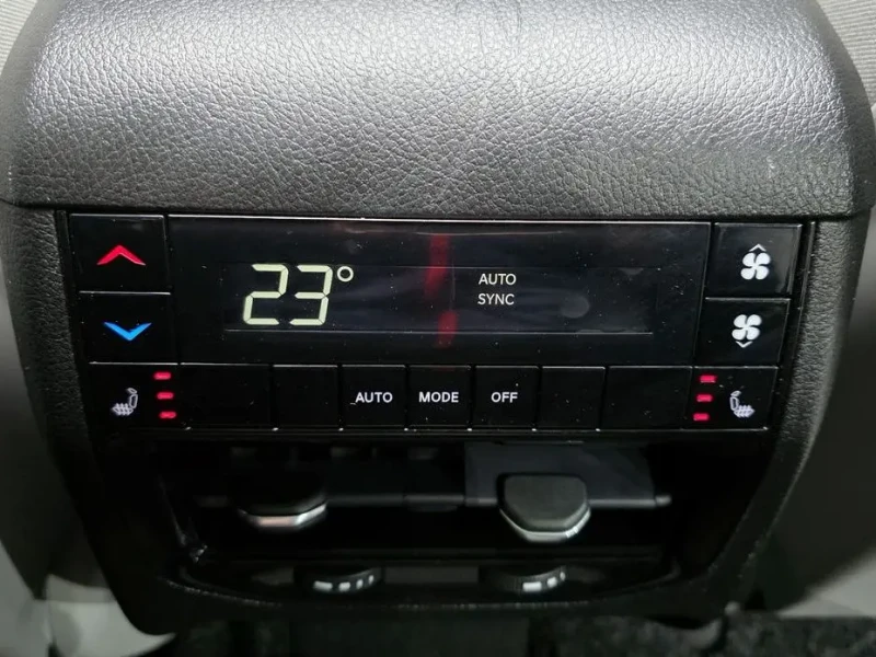 2022 Jeep Cherokee с пробегом 43 029 км