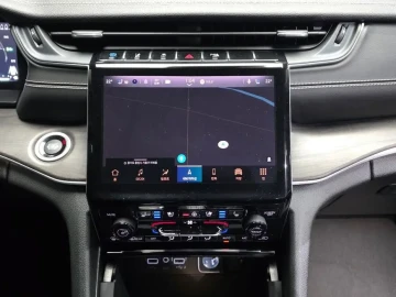 2023 Jeep Grand Cherokee с пробегом 35 284 км