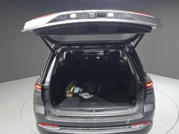 2023 Jeep Grand Cherokee с пробегом 35 284 км