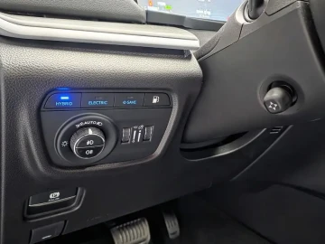 2023 Jeep Grand Cherokee с пробегом 35 284 км