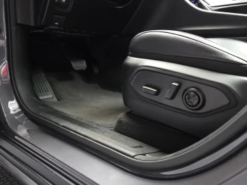 2023 Jeep Grand Cherokee с пробегом 35 284 км