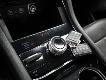 2023 Jeep Cherokee с пробегом 34 418 км