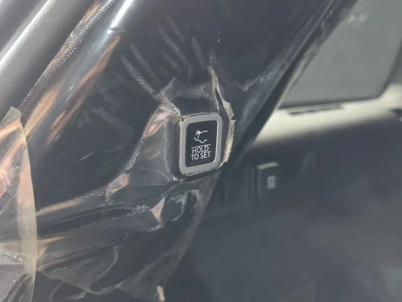 2023 Jeep Grand Cherokee с пробегом 64 097 км