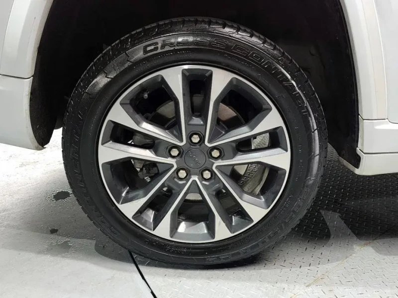2021 Jeep Grand Cherokee с пробегом 79 131 км