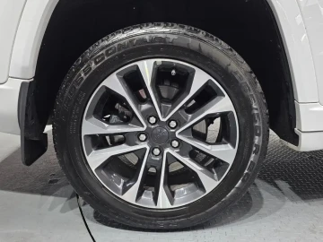 2022 Jeep Cherokee с пробегом 31 512 км