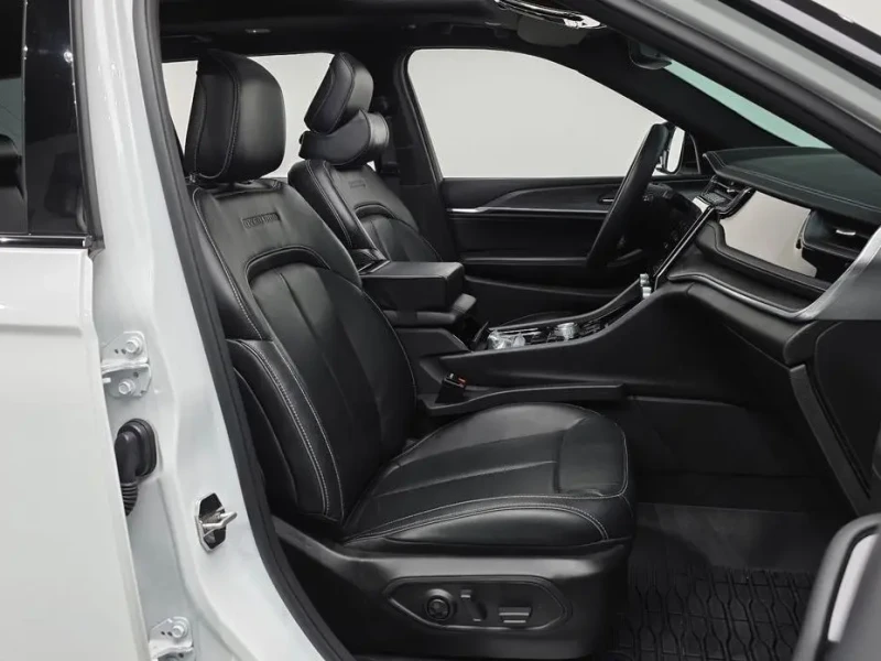 2022 Jeep Cherokee с пробегом 31 512 км