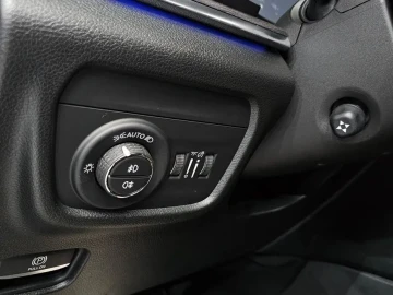 2023 Jeep Grand Cherokee с пробегом 37 019 км