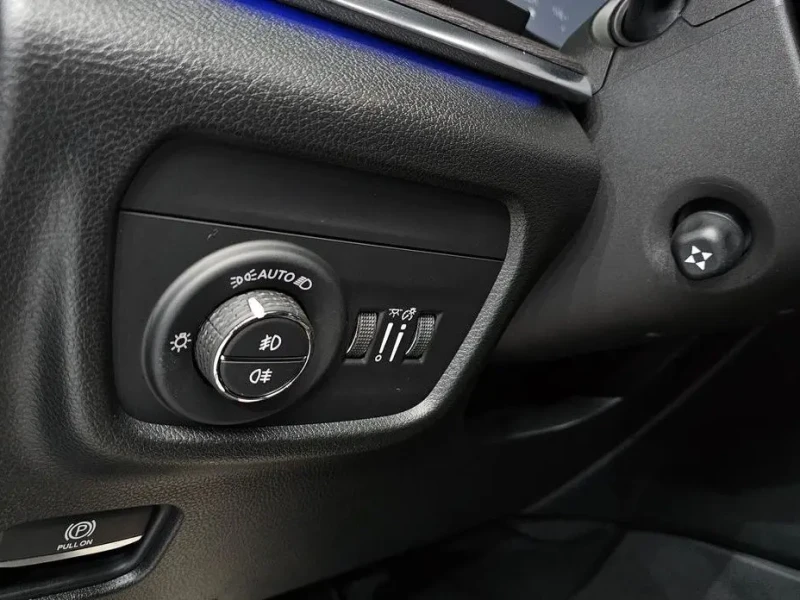 2023 Jeep Grand Cherokee с пробегом 37 019 км