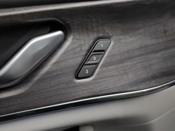 2023 Jeep Grand Cherokee с пробегом 46 517 км