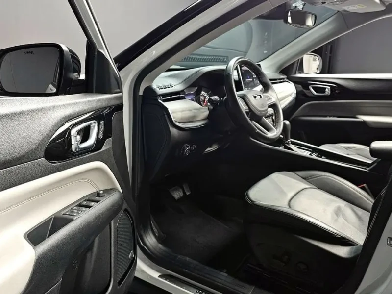 2022 Jeep Compass с пробегом 22 444 км