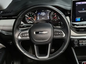 2022 Jeep Compass с пробегом 22 444 км