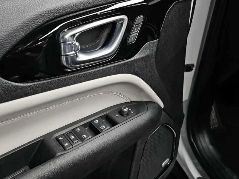 2022 Jeep Compass с пробегом 22 444 км