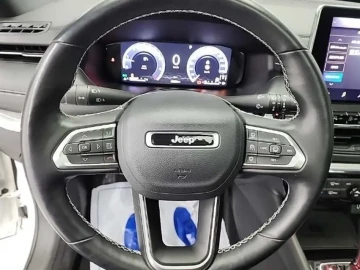 2022 Jeep Compass с пробегом 45 900 км