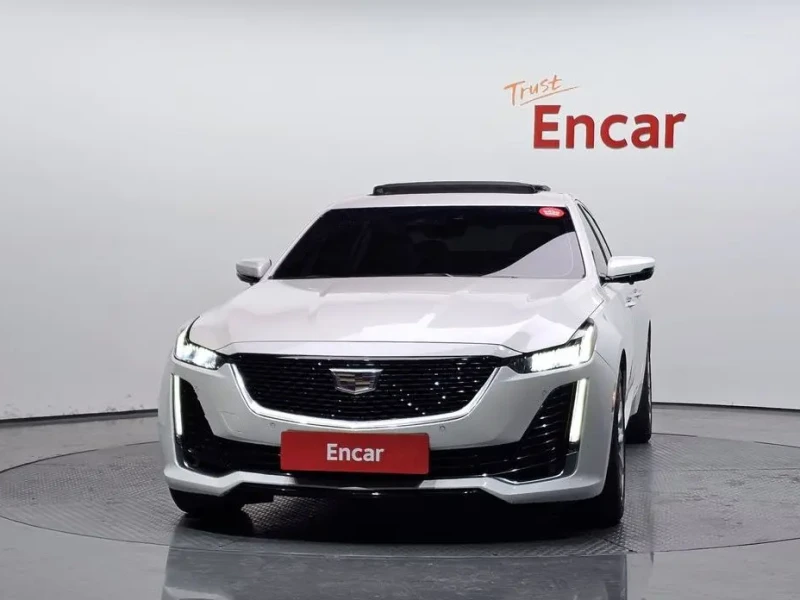 2022 Cadillac CT5 с пробегом 27 019 км