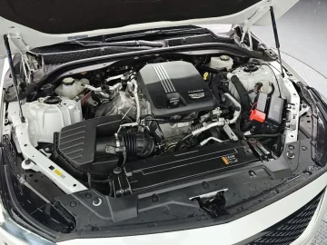 2022 Cadillac CT5 с пробегом 27 019 км