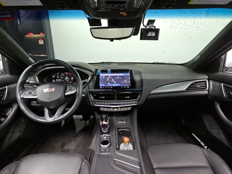 2022 Cadillac CT5 с пробегом 27 019 км